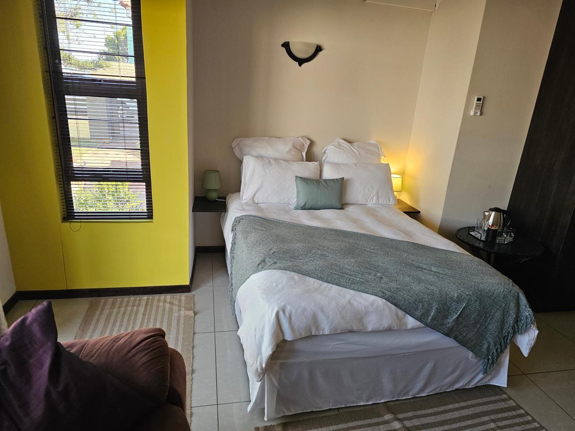 Cora'S Boutique Bed & Breakfast Свакопмунд Экстерьер фото
