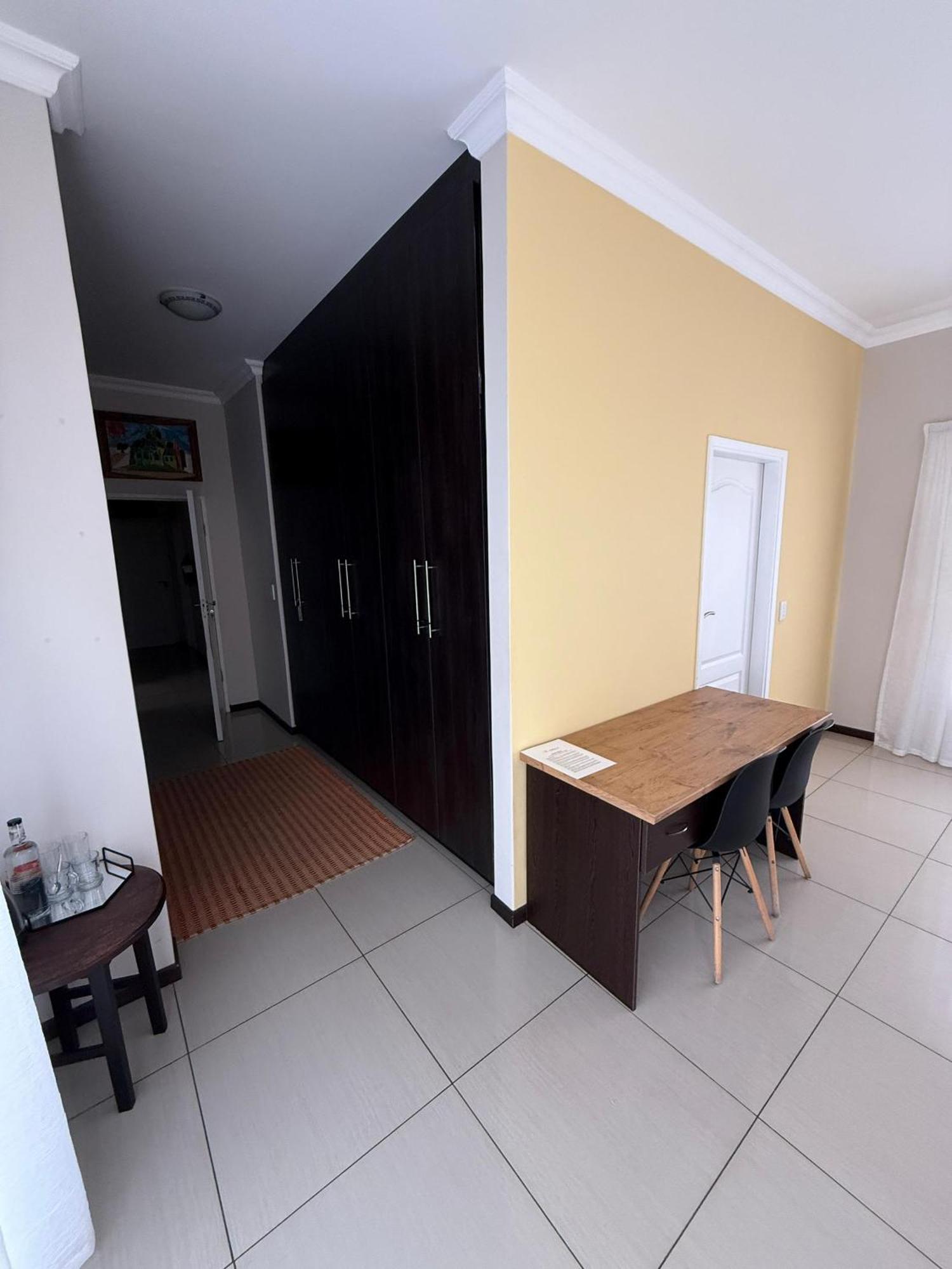 Cora'S Boutique Bed & Breakfast Свакопмунд Экстерьер фото